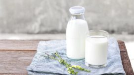 Viêm họng nên uống sữa và ăn sữa chua không, uống được sữa đậu nành không?